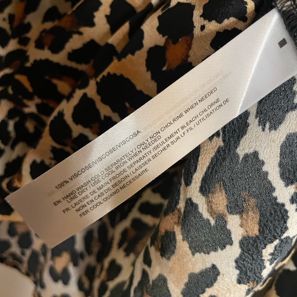 Cheetah Bell Sleeve Blouse - Picture 5 of 7